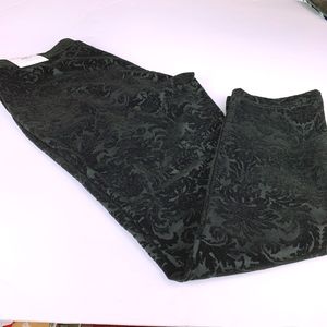 Roz & Ali Black Flocked Leggings(NWT) - Size L